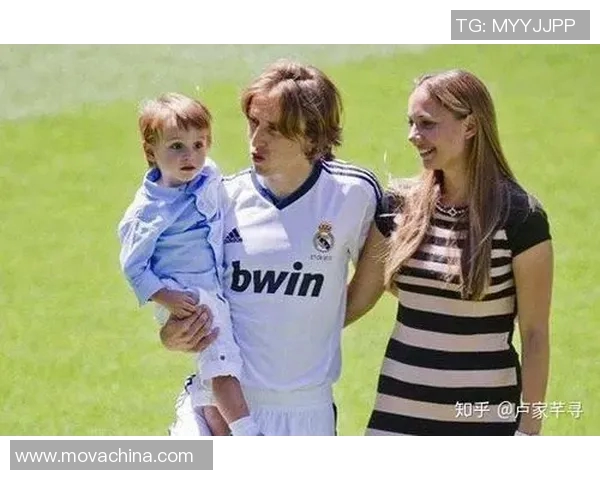 足球明星与模特的情感关系探讨是否存在普遍现象 足球明星与模特的情感关系探讨是否存在普遍现象