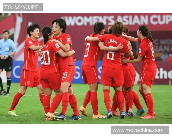 韩国足球明星庆祝夺冠瞬间定格在历史的辉煌时刻